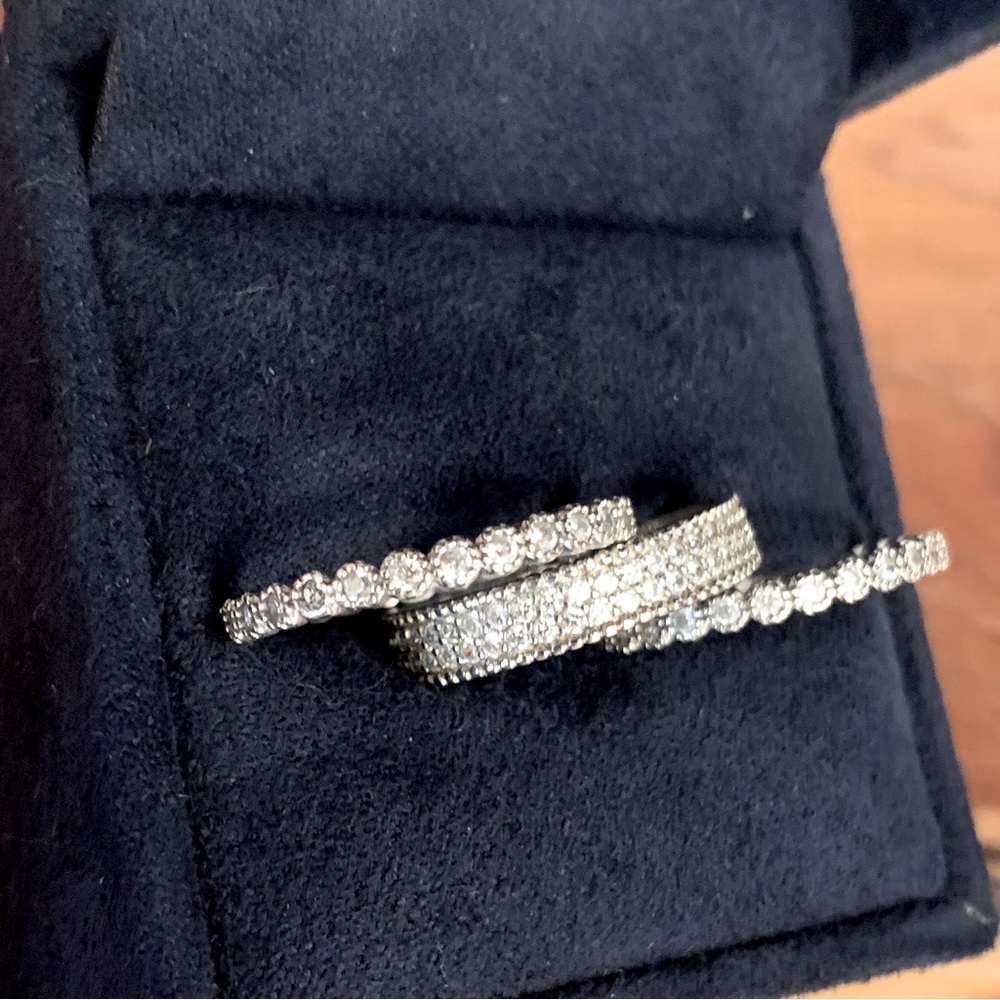 NWOT Sterling silver and crystal ring stack size 7.